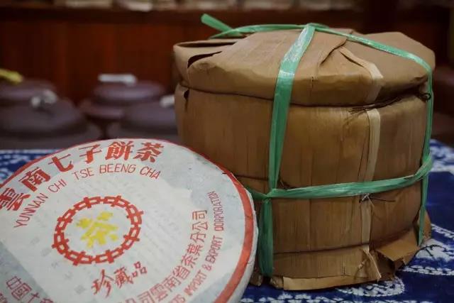 单反上装电影镜头亚洲性色成人a片在线观看金沙，开启摄影新纪元，让每一帧都如电影般震撼